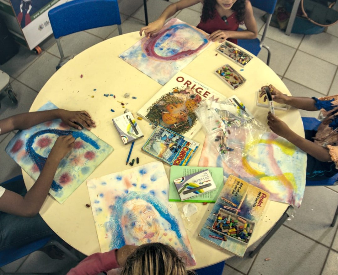 Os processos artísticos do projeto Bonde das Estrelas